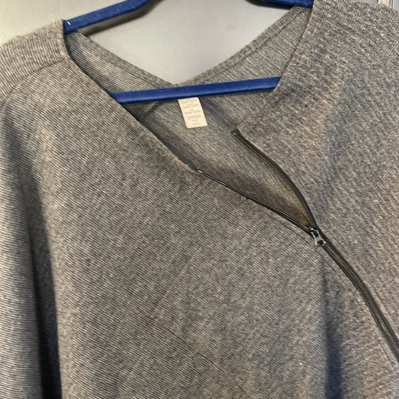 Balance Collection Shawl - Picture 3 of 3